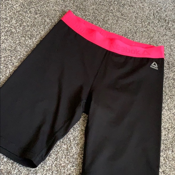 Reebok Bike Shorts - Picture 2 of 4